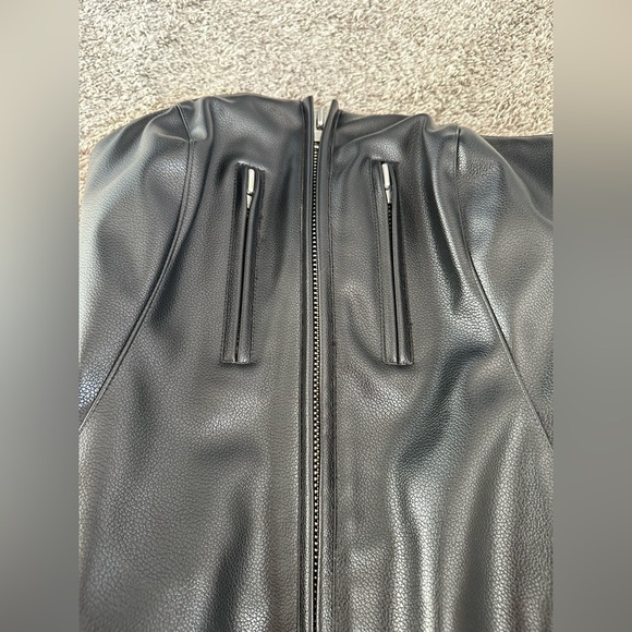 Chic Black Strapless faux Leather Dress - Picture 6 of 8